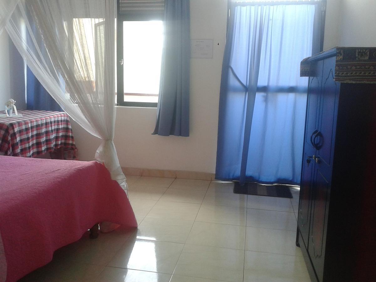 Sun Ocean Inn Mirissa Bagian luar foto